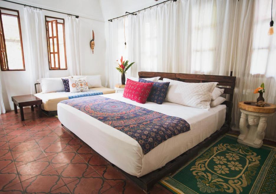 Encantada Ocean Cottages Esterillos Este Bagian luar foto